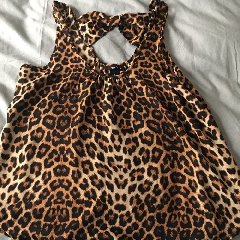 Leopard tank top